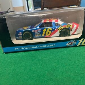Nascar Racing Ted Musgrave Thunderbird scale car